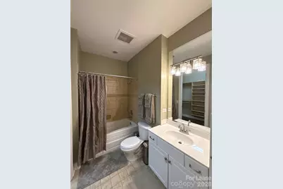 230 S Tryon Street #1002, Charlotte, NC 28202 - Photo 10