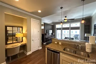 230 S Tryon St, Charlotte, NC 28202 - Photo 4