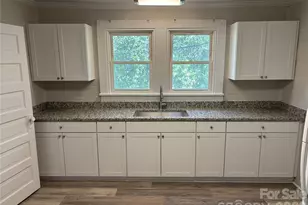 220 Basin Ave, Kannapolis, NC 28083 - Photo 6