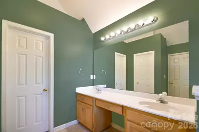 10930 Wyndham Pointe Drive, Charlotte, NC 28213 - Photo 24