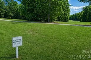 623 Hambley House Ln, Fort Mill, SC 29715 - Photo 2