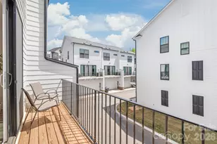 15309 Ballancroft Pkwy, Charlotte, NC 28277 - Photo 18