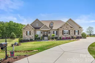2463 Bridle Ct, Lincolnton, NC 28092 - Photo 24