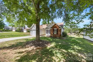 4175 Medford Dr NW, Concord, NC 28027 - Photo 2