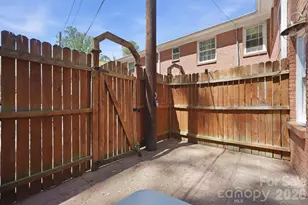 638 Chipley Ave, Charlotte, NC 28205 - Photo 38