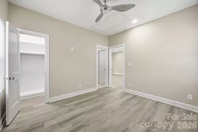 3800 Freedom Drive, Charlotte, NC 28208 - Photo 8