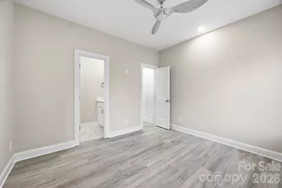 3800 Freedom Drive, Charlotte, NC 28208 - Photo 12