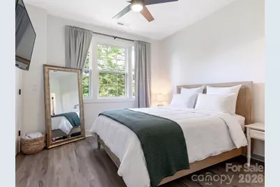 226 Sutton Park Lane, Charlotte, NC 28211 - Photo 10