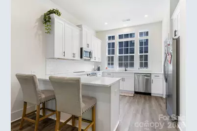 226 Sutton Park Lane, Charlotte, NC 28211 - Photo 4
