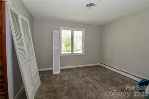 225 Midway Rd, Statesville, NC 28625 - Photo 14