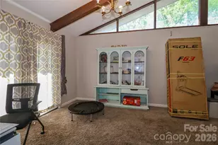 225 Midway Rd, Statesville, NC 28625 - Photo 8