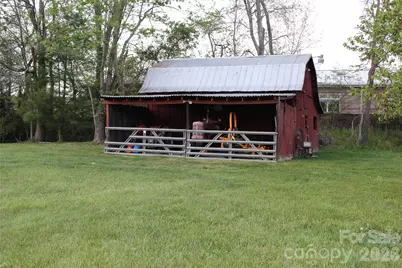 300 Banner Farm Road, Mills River, NC 28759 - Photo 10