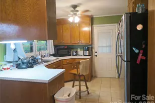 419 S Church St, Lowell, NC 28098 - Photo 6