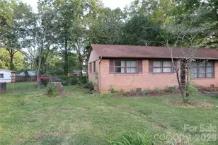 419 S Church St, Lowell, NC 28098 - Photo 16