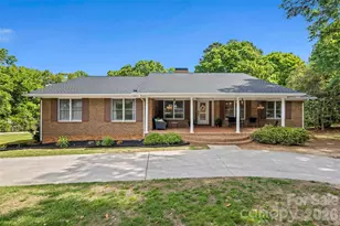 1709 Lakeview Dr, Monroe, NC 28112 - Photo 2