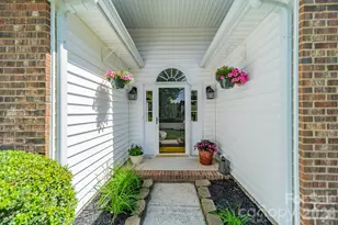 2810 Patten Hill Dr, Matthews, NC 28105 - Photo 12
