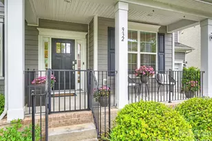 932 Claires Creek Ln, Davidson, NC 28036 - Photo 4