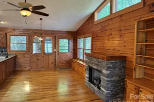 1618 Walnut Creek Rd, Waynesville, NC 28786 - Photo 6