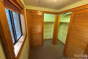 1618 Walnut Creek Rd, Waynesville, NC 28786 - Photo 20