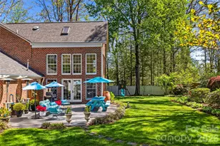 1218 Everette Pl, Hendersonville, NC 28791 - Photo 38