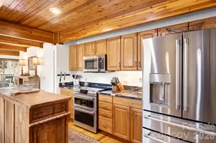 6 Orchard Knob Ln, Black Mountain, NC 28711 - Photo 8
