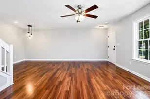 10519 Yellow Rose Ln, Charlotte, NC 28269 - Photo 8