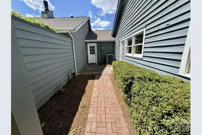 10 Laurel Place Drive, Asheville, NC 28803 - Photo 26