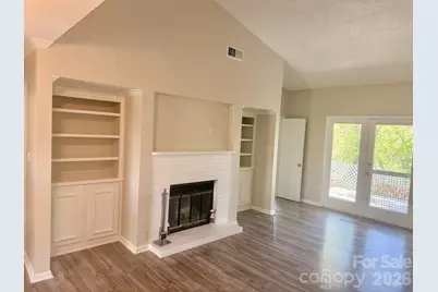 10 Laurel Place Drive, Asheville, NC 28803 - Photo 2