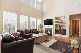 10122 Whiteburn Ct, Charlotte, NC 28278 - Photo 16