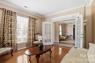 10122 Whiteburn Ct, Charlotte, NC 28278 - Photo 12