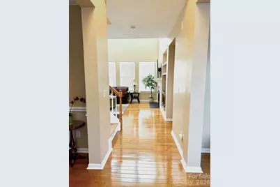10122 Whiteburn Court, Charlotte, NC 28278 - Photo 8