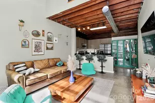 3604 Artist's Way, Charlotte, NC 28205 - Photo 4