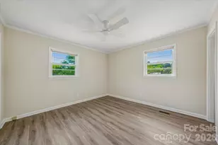 105 Vina Pl, Mount Holly, NC 28120 - Photo 18