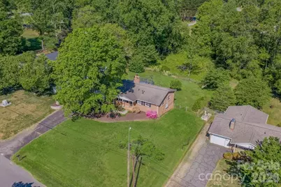 105 Vina Place, Mount Holly, NC 28120 - Photo 28