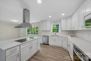 105 Vina Pl, Mount Holly, NC 28120 - Photo 12