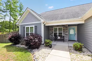110 E Sunset Dr, Locust, NC 28097 - Photo 2