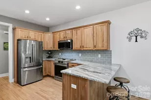 280 Bear River Lodge Trail, Marshall, NC 28753 - Photo 10