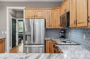 280 Bear River Lodge Trail, Marshall, NC 28753 - Photo 12