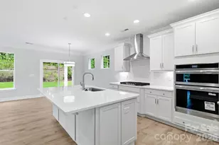 13130 Foxberry Rd, Charlotte, NC 28213 - Photo 12