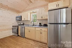 387 Tree Top Cir, Fleetwood, NC 28626 - Photo 18