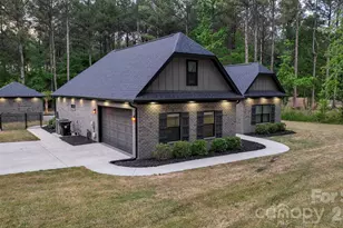6323 Hwy 205 Hwy, Marshville, NC 28103 - Photo 2