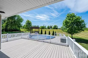 379 Horseshoe Bend Rd, Hudson, NC 28638 - Photo 34