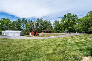 379 Horseshoe Bend Rd, Hudson, NC 28638 - Photo 4