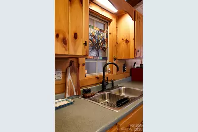 307 Dancing Leaf Lane, Bakersville, NC 28705 - Photo 8
