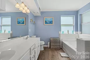 8700 Heather View Ct, Charlotte, NC 28216 - Photo 22