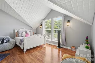 8700 Heather View Ct, Charlotte, NC 28216 - Photo 18