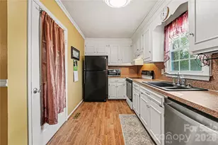 1451 31st St Pl NE, Conover, NC 28613 - Photo 12