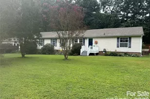 114 Ashford Dr, Olin, NC 28660 - Photo 2