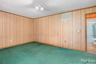 37 Sawyer Ridge Rd, Clyde, NC 28721 - Photo 16