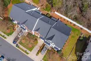 1804 Robinwood Village Dr, Gastonia, NC 28054 - Photo 4